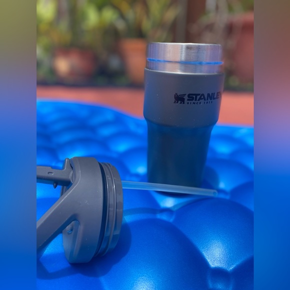Stanley Flip Straw Tumbler - Picture 9 of 10